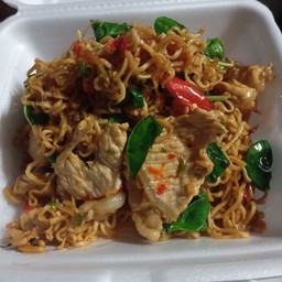 บ.ใบ อร่อยขั้นเทพ ลาดพร้าว101
