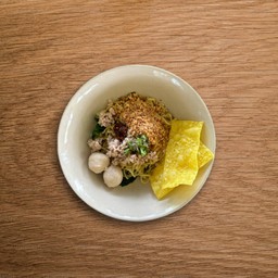 ก๋วยเตี๋ยวแห้ง