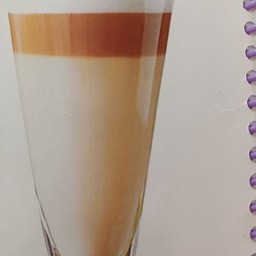 ลาเต้ร้อน