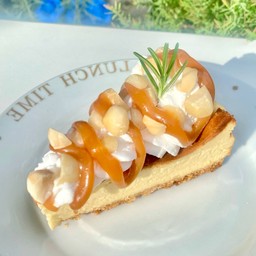 ชีสเค้กคาราเมลมัคคาเดเมีย (cheesecake Caramel Macadamia)