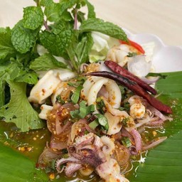 ลาบปลาหมึก