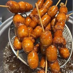 ไส้กรอกอีสานทอด (ไม่เปรี้ยว)