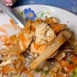 ก๋วยเตี๋ยวคั่วหมู