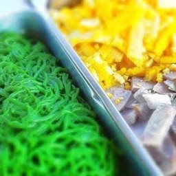 ลอดช่องเผือกข้าวโพดน้ำกะทิ