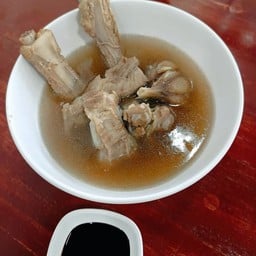 ส่องฟ้า ข้าวมันไก่สิงคโปร์ -