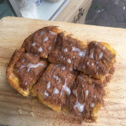 ปังปิ้งหน้าเนย+โอวัลติน 1 แผ่น