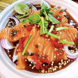 ยำแซลม่อน
