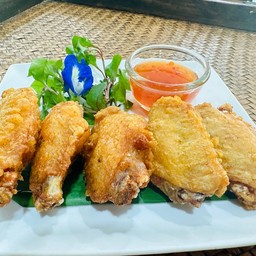 ปีกไก่ทอด