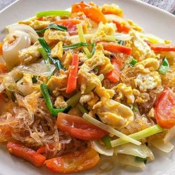 ผัดวุ้นเส้นหมู