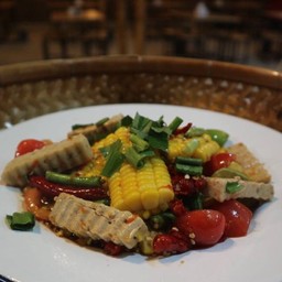 ตำข้าวโพดปลาร้าหมูยอ/ไก่ยอ