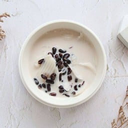 ข้าวเหนียวถั่วดำมะพร้าวอ่อน