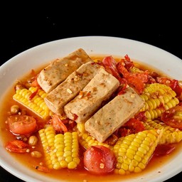 ตำข้าวโพดหมูยอ