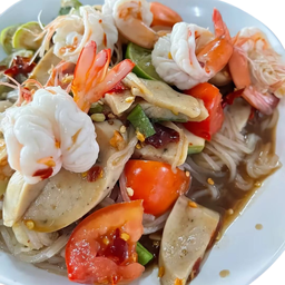 ตำเส้นเล็ก กุ้งสุก หมูยอ
