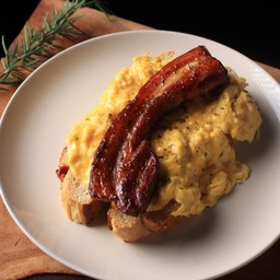 โรสแมรี่แอนด์เบคอน