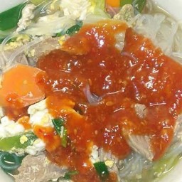 สุกี้เนื้อ
