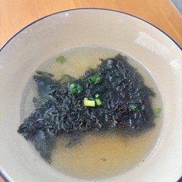 น้ำซุปสาหร่าย
