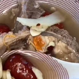 เล็งตุ๋นเครื่องยาจีน อร่อย ทานได้ทุกวัน พร้อมข้าวสวยร้อนๆ