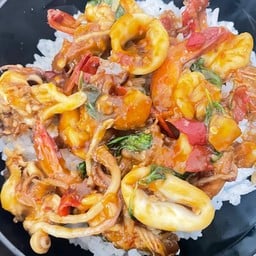 ไข้ข้น/กระเพราหมู/ไก่+ไข่ดาว