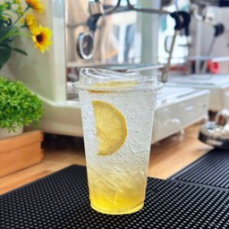 น้ำผึ้งมะนาว