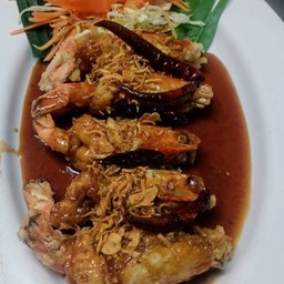 กุ้งแม่น้ำราดซอสมะขาม