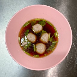 ลูกชิ้นเนื้อ 4 ลูก