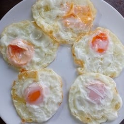 ข้าวแกงลุงหนวด