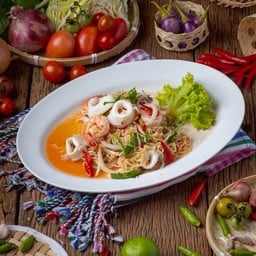 ยำมาม่าทะเล