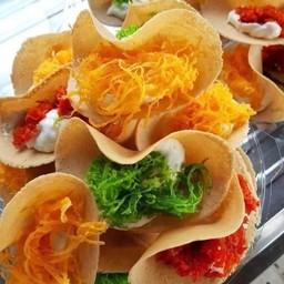 ขนมเบื้อง ไส้รวม