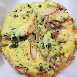 มิ๊ก ปูอัด ผักโขม ไส้กรอก