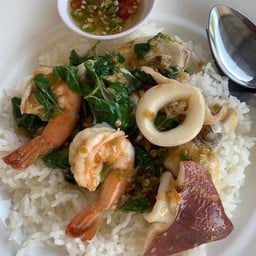 กะเพราทะเลรวม