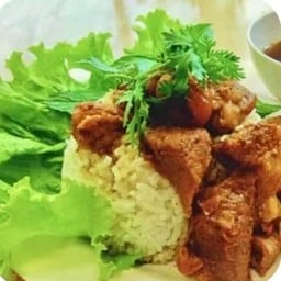 ร้านก๋วยเตี๋ยวบ้านสวนรสเด็ด แจ่มฟ้า