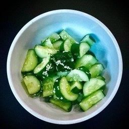 แตงกวาญี่ปุ่นยำน้ำมันงา | Japaneses Cucumber In Sesame Oil