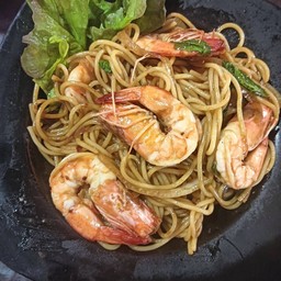 สปาเก็ตตี้ขี้เมาทะเล (กุ้ง หมึก)
