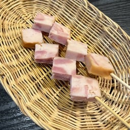 สเต็กหมูเสียบไม้