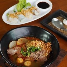 ชุดเซ็ต เตี๋ยวปากหม้อไส้ผัก 4ตัว