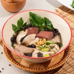 ต้มเลือดหมู + สาหร่าย