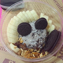 Greek yogurt OREO