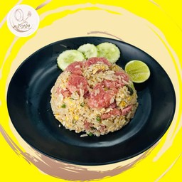 ข้าวผัดแหนม