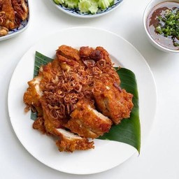 ไก่ทอดน้ำปลา
