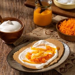 น้องเบื้อง ไส้ฝอยทองไข่เค็มมะพร้าว