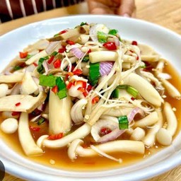 ยำเห็ดหลินดำ,ขาว