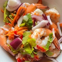 กินข้าวกับยำ - ถนนติวานนท์ ปากเกร็ด