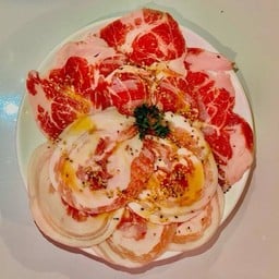 หมูสองใจสไลค์