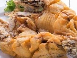 ปลากระพงทอดน้ำปลา