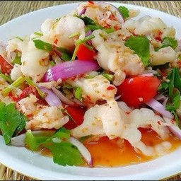 ยำวุ้นเส้นเล็บมือนาง