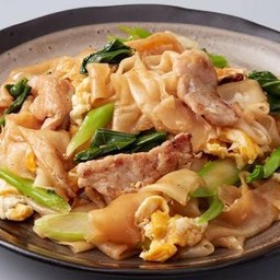 เมนู - ผัดซีอิ๊ว ( เส้นใหญ่ )