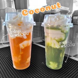 มะพร้าวปั่นนมสด+ชาไทย