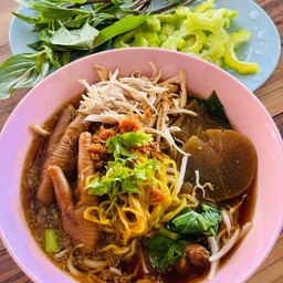 ก๋วยเตี๋ยวไก่มะระ