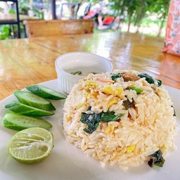 ข้าวผัดไข่ใส่หมู