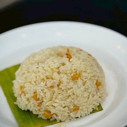 ข้าวผัด กระเทียม